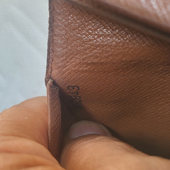 LOUIS VUITTON Monogram Porte Monnaie Billets Tresor Wallet - Picture 11 of 13